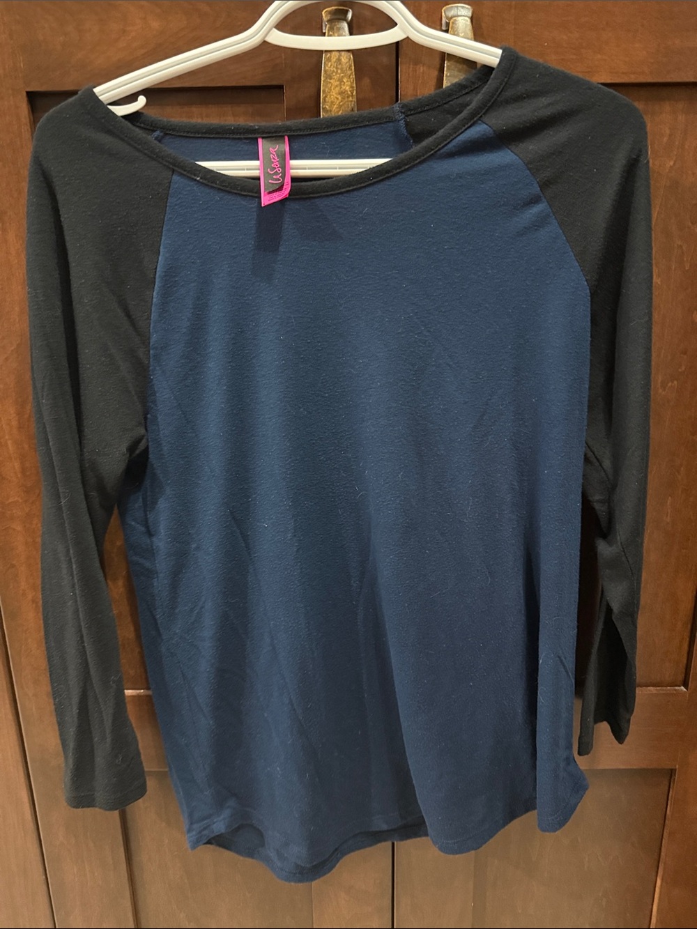 La Senza Women's Navy and Black Raglan Long-Sleeve Top